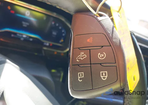 2024 Chevrolet Silverado 1500 4Wd Short Bed Lt Trail Boss z USA, uszkodzony, nr VIN 3GCUDFED3RG190809